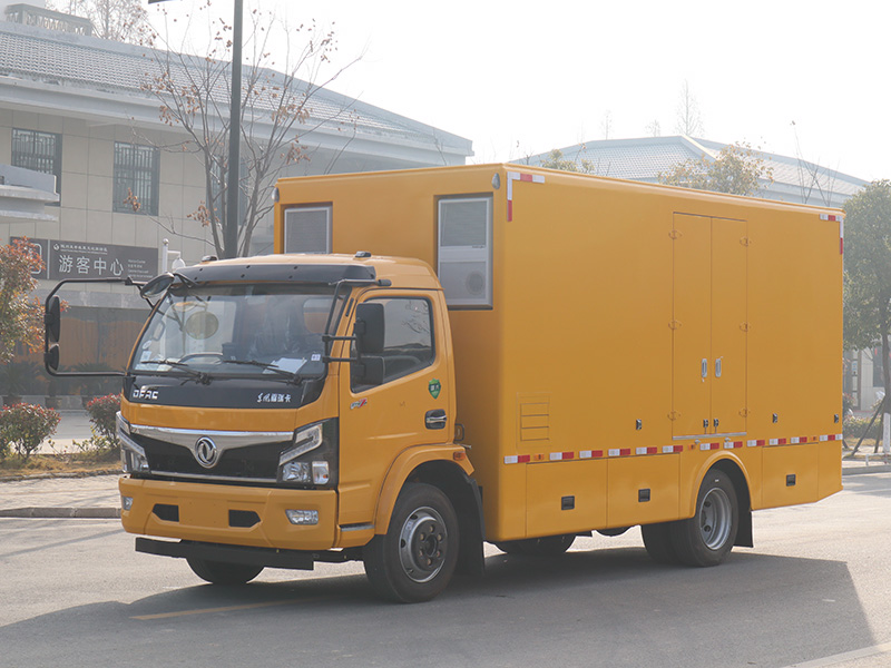电力工程车